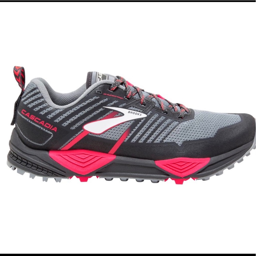 Brooks Cascadia 13 Running Shoe. BRAND New!